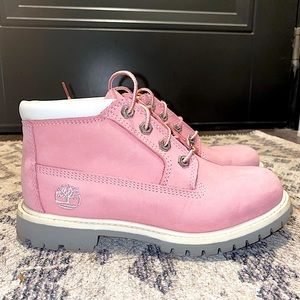 Nellie ChukkaDouble Waterproof Timberland Boots